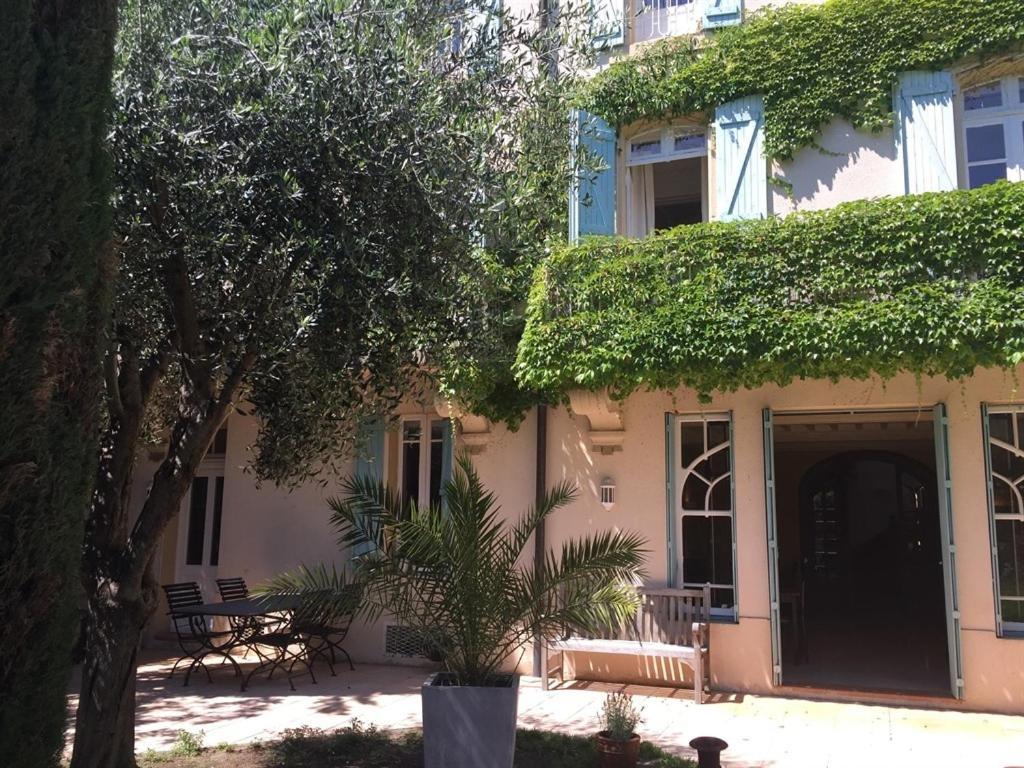 Le Jardin D'Homps Bed & Breakfast Омс Екстериор снимка